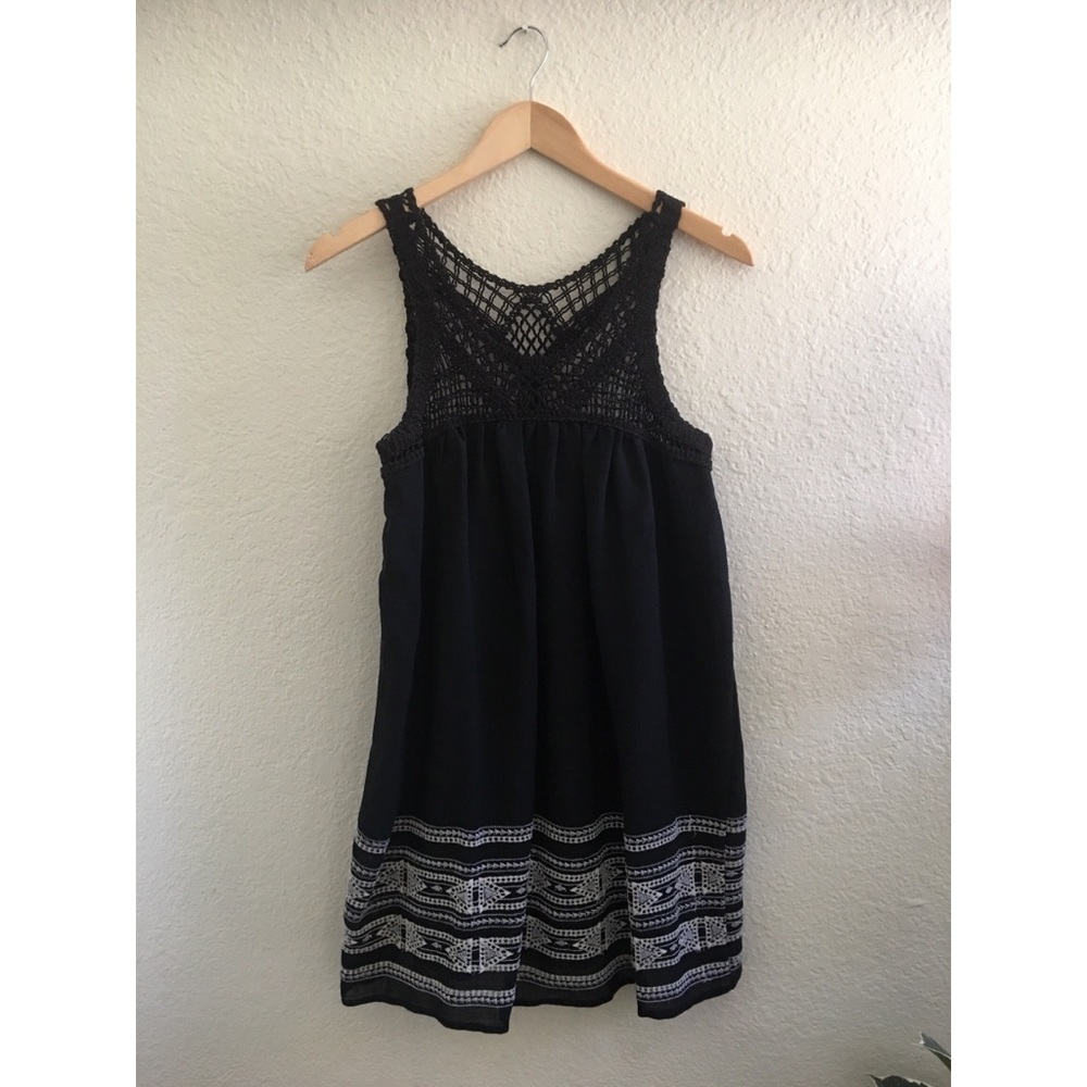 Urban outfitters crochet embroidered dress